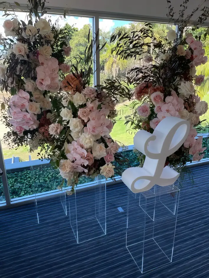 Plinth for events