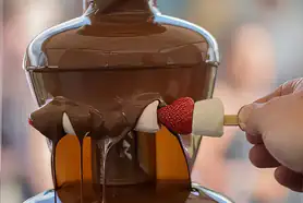 Chocolate Fountain, Strawberry, Chocolate