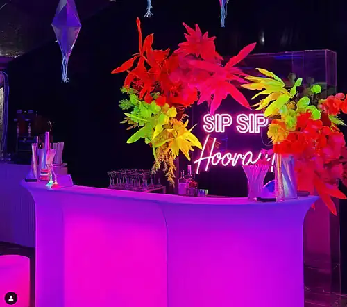 Glow Bar